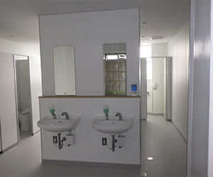 令和4年度 富士宮市立富士宮第一中学校教室棟トイレ改修工事